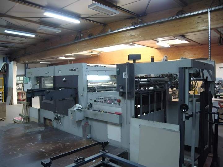 Machine à découpe Bobts Bobigny